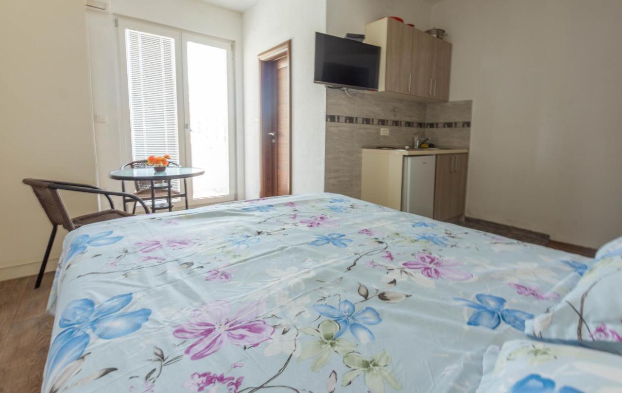 Apartments Elena Budva Exterior photo