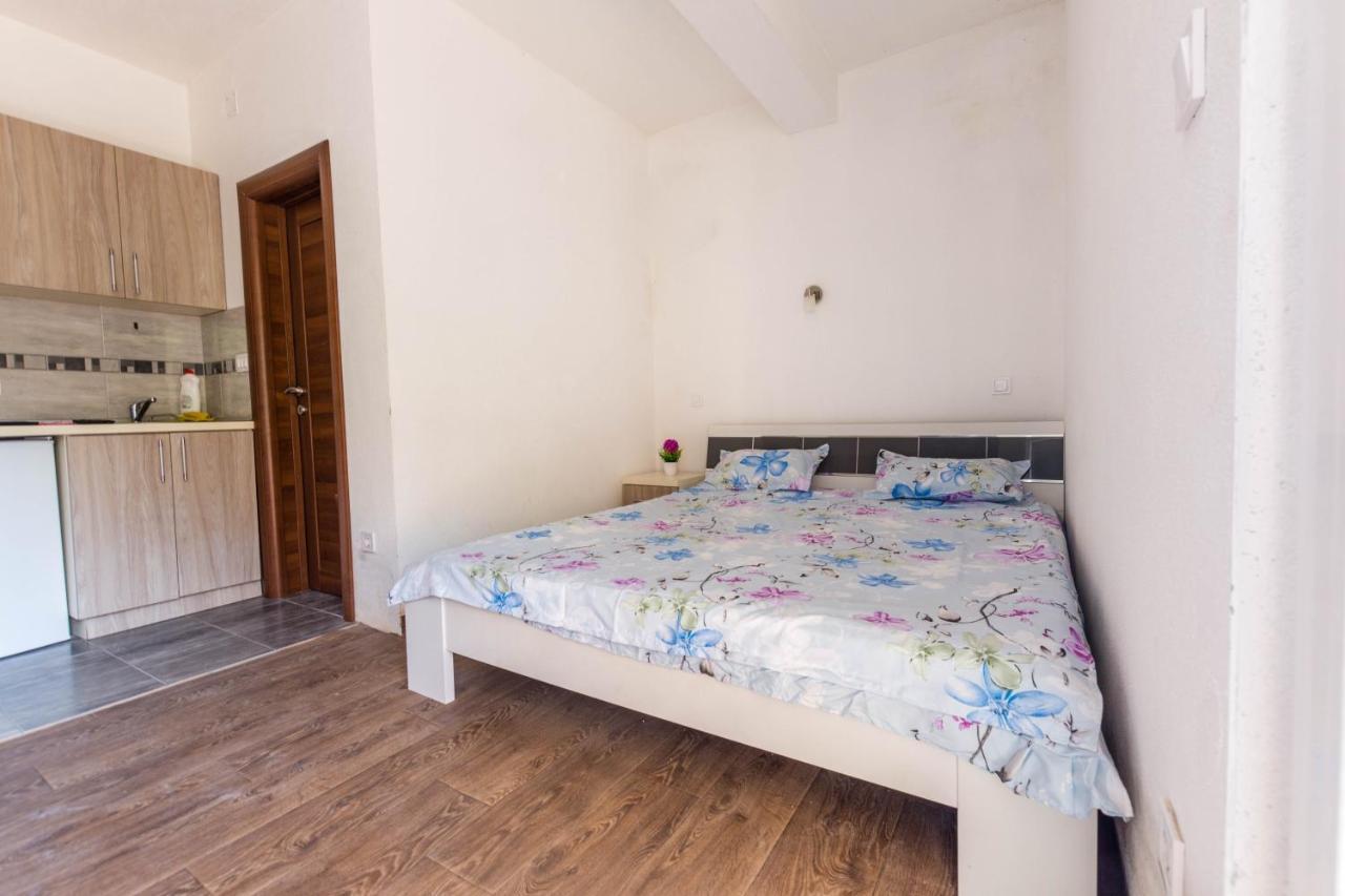 Apartments Elena Budva Exterior photo